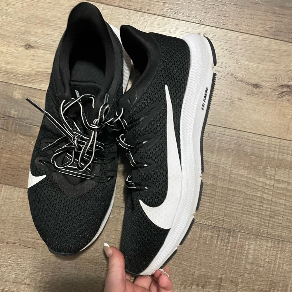 Nike Women’s Black and White Running Shoes